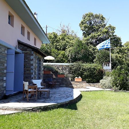 Vila Tsagkarada Country Estate With Pool Exteriér fotografie