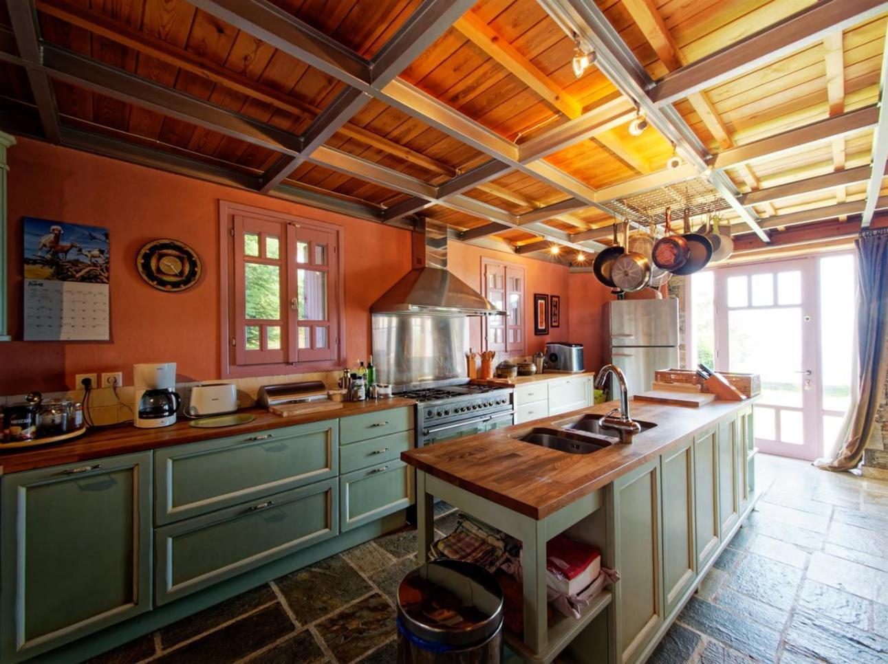 Vila Tsagkarada Country Estate With Pool Pokoj fotografie